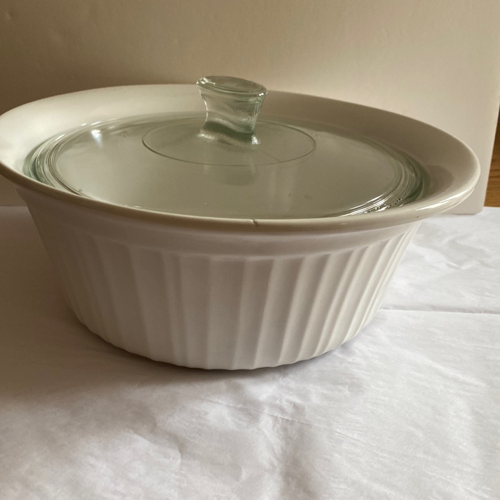 Corningware French White 2qt Stoneware Casserole